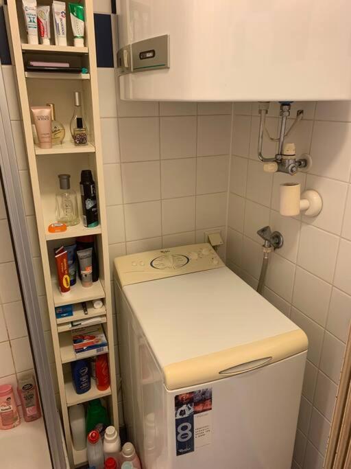 Kleine Wohnung Im Zentrum Graz Bagian luar foto