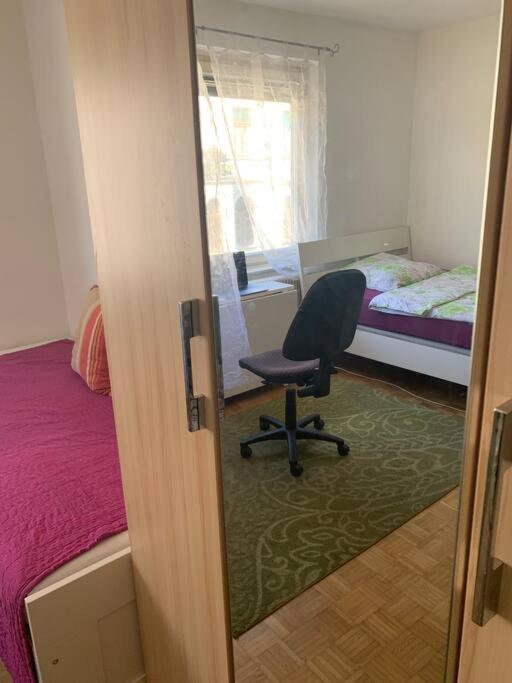 Kleine Wohnung Im Zentrum Graz Bagian luar foto